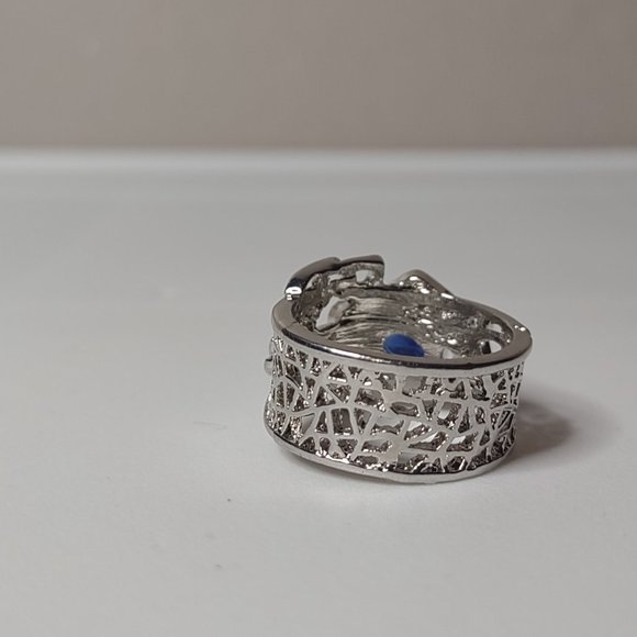 Spider Ring With Blue Plastic Stone Size 9 - Picture 4 of 13